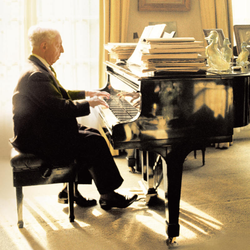 Arthur Rubinstein on Piano