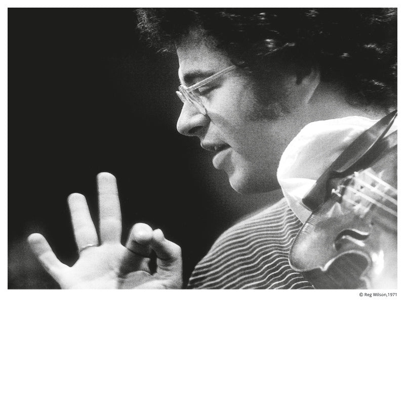 Itzhak Perlman Black and White Photo